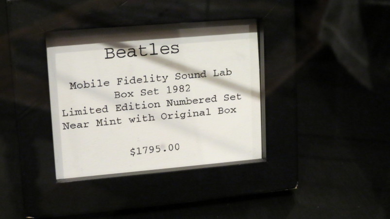 caixa+beatles+cbgb+2014